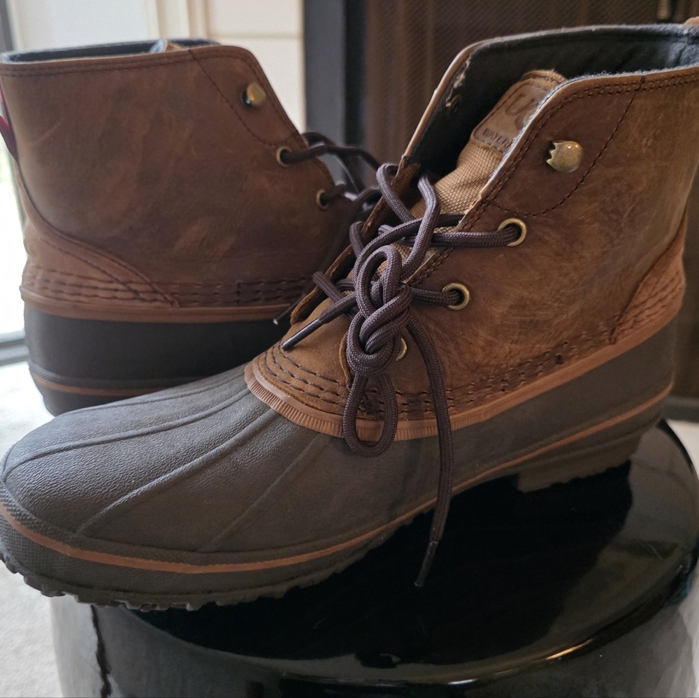 UGG Men's Brown and Gray Zetik Duck Boots Sz 10.5